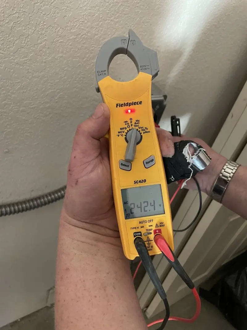 Voltage testing with clamp meter during Generator Installation in Uniontown